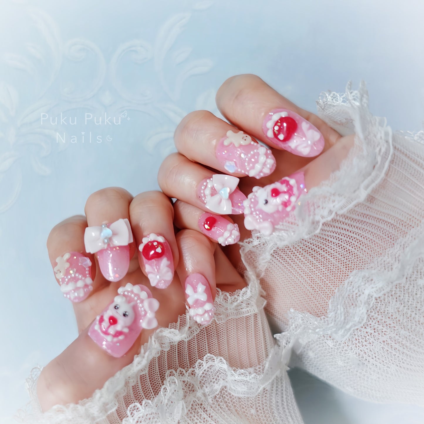 Kawaii Christmas Cake Nails