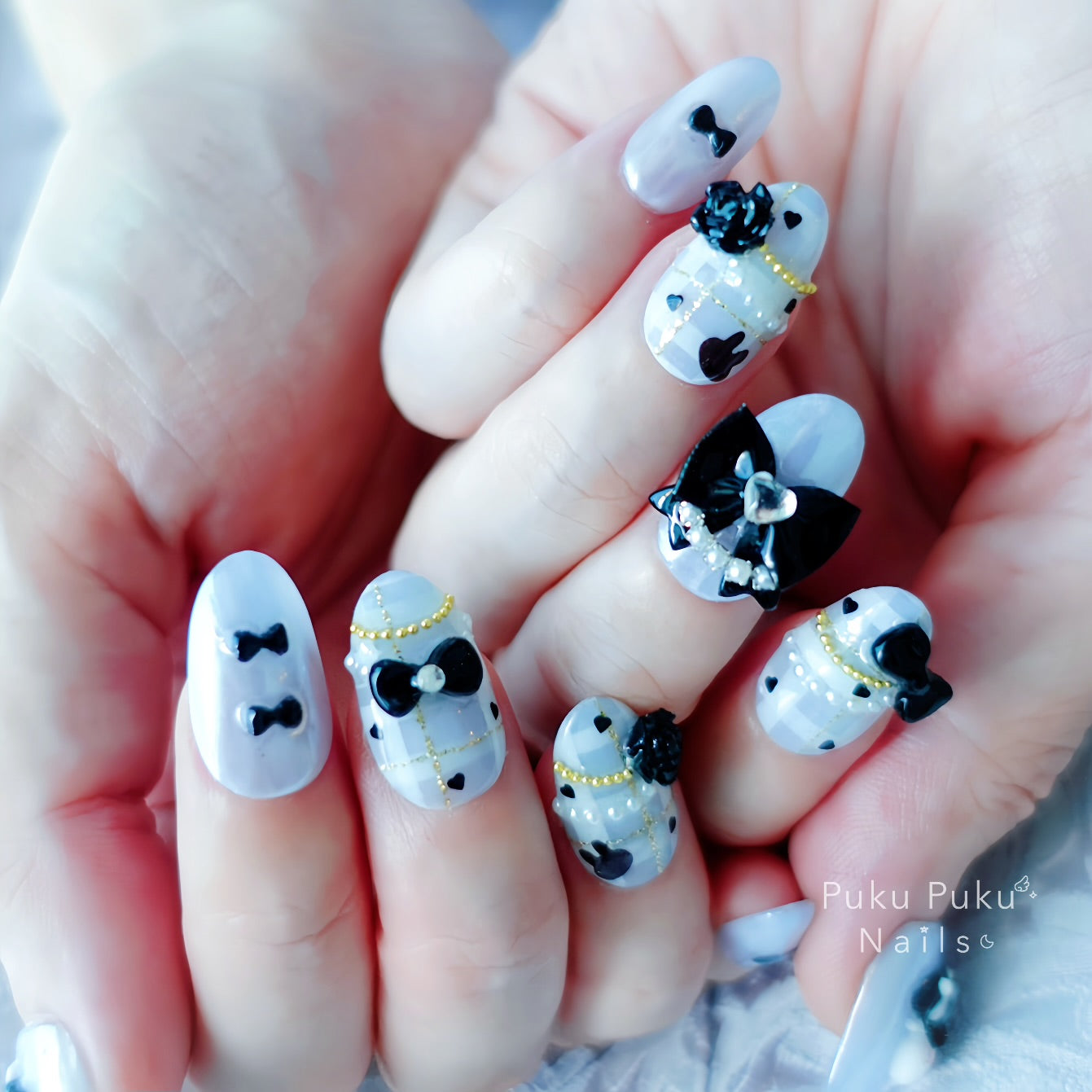 Otona Kawaii Plaid Nails