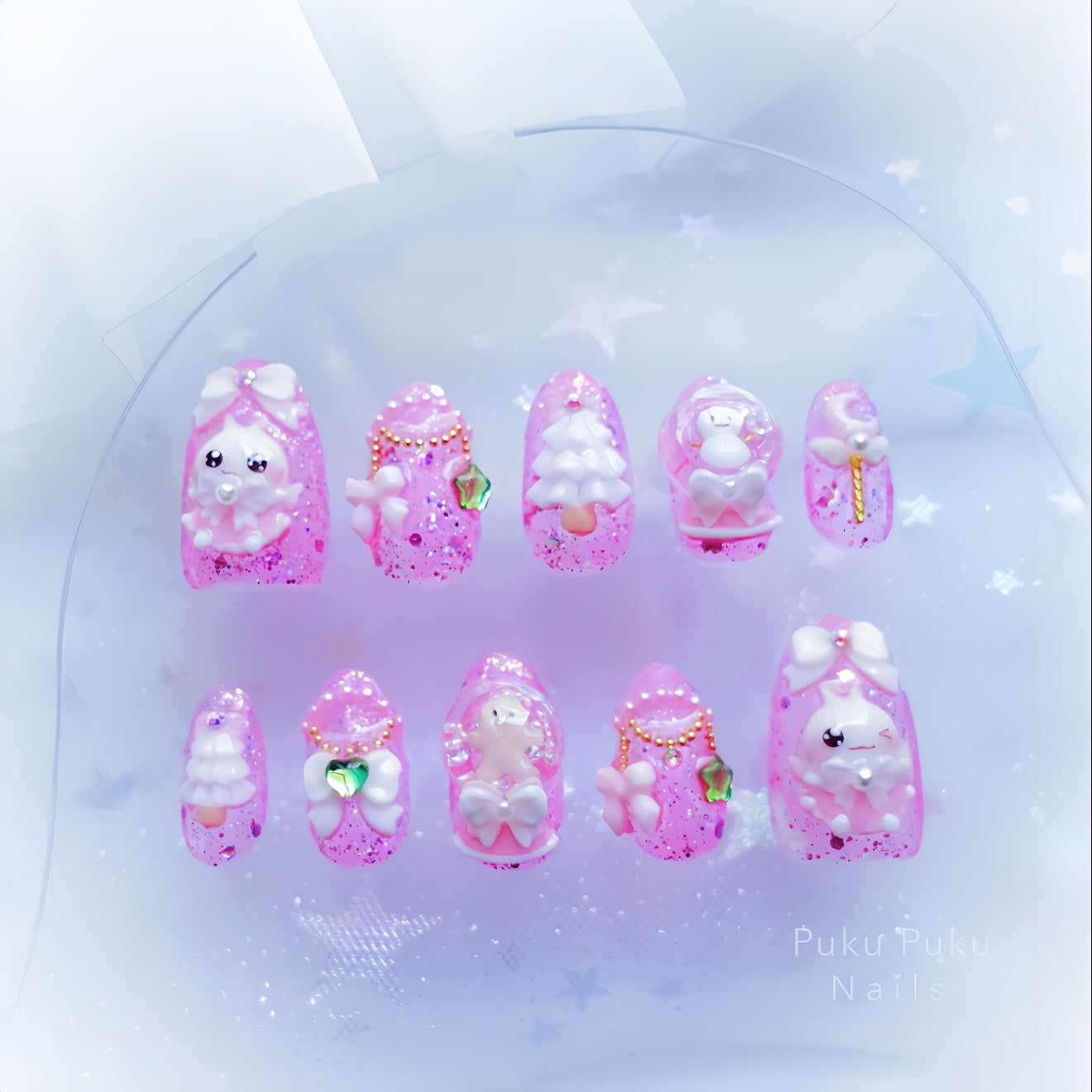 Kira Kira Christmas Nails