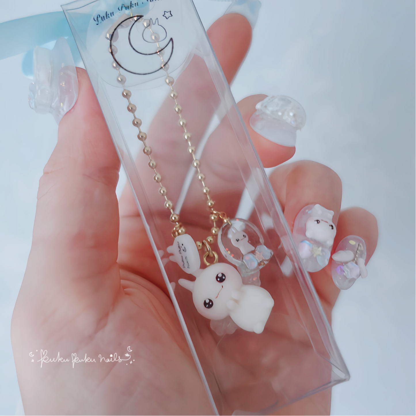 Puku-usa Figure ⭐︎ Aurora Snow Globe Shaker