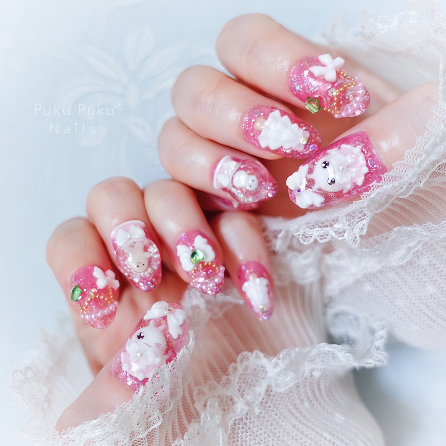Kira Kira Christmas Nails