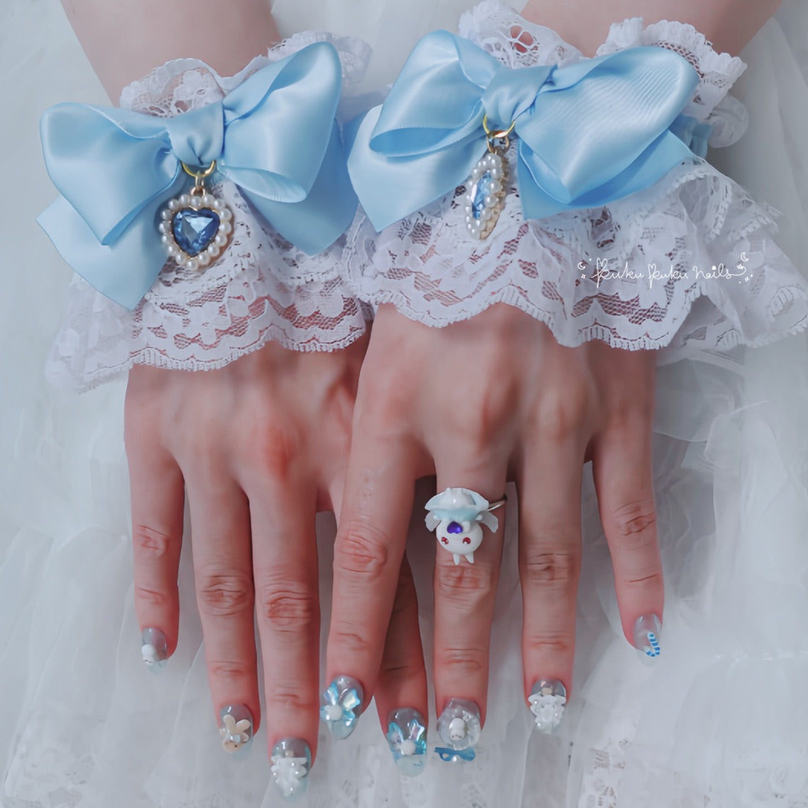 ⭐︎Christmas Limited Design⭐︎ Kira Kira White Christmas Nails