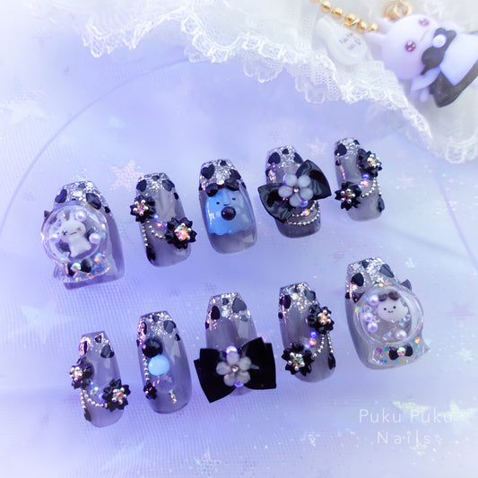 Spooky Shaker Nails