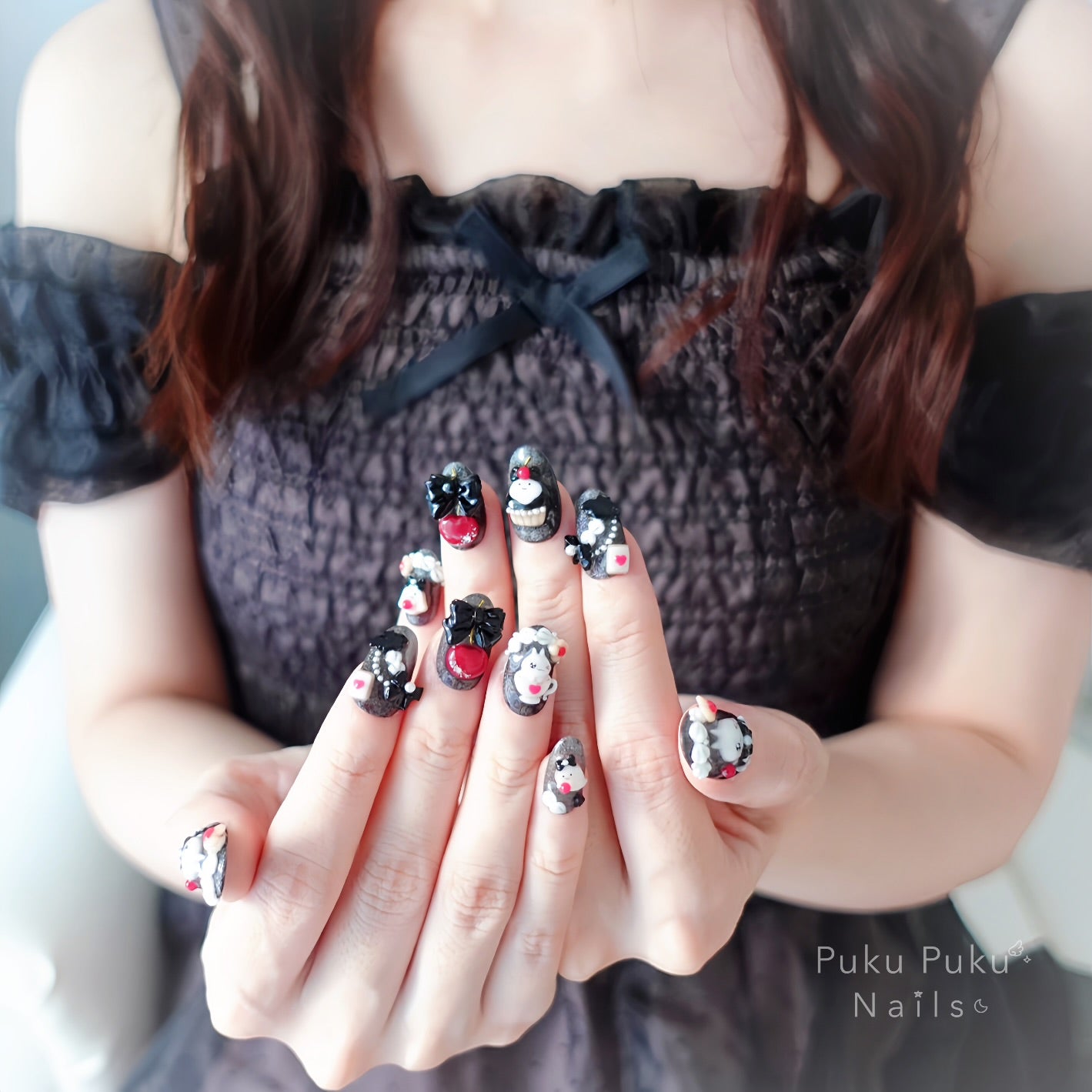 Spooky Night Cafe Nails
