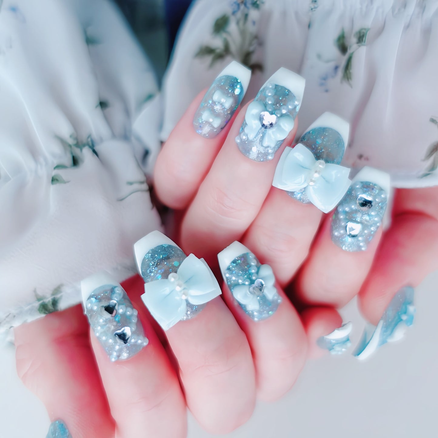 Mizu-iro Princess Nails